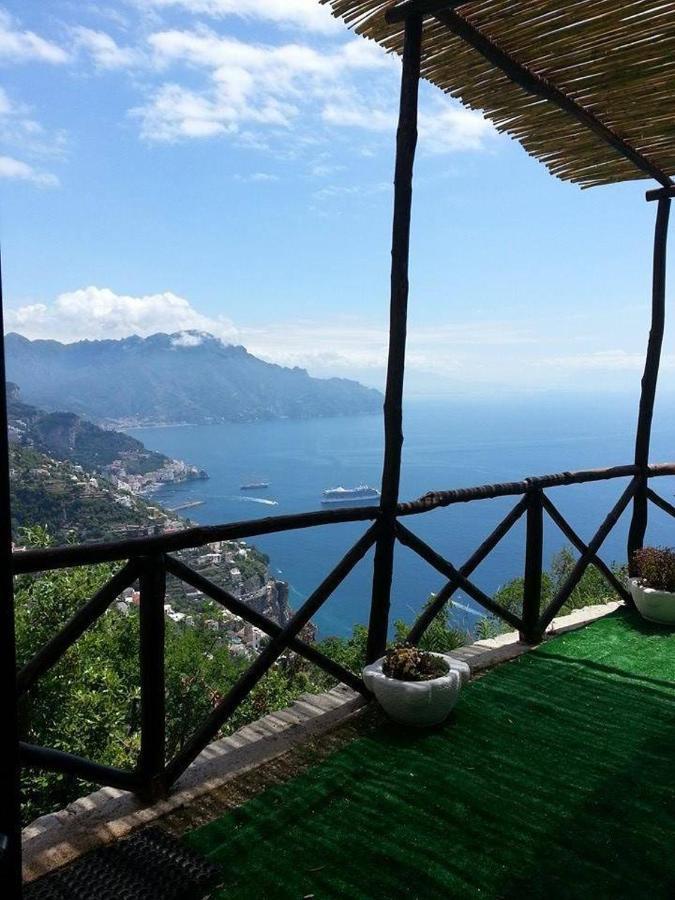 La Casetta Nel Bosco, Amalfi Bagian luar foto